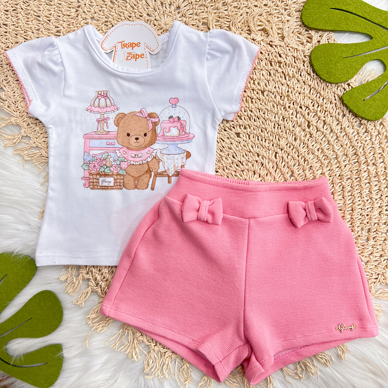 Conj. Blusa Ursinha com Bolo e Short - Branco e Rosa